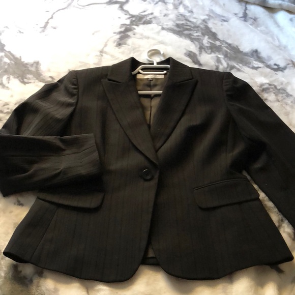 Tahari Arthur Levine blazer 8P - Picture 1 of 5